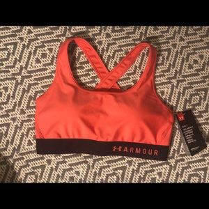 NWT Under Armour crossback sports bra